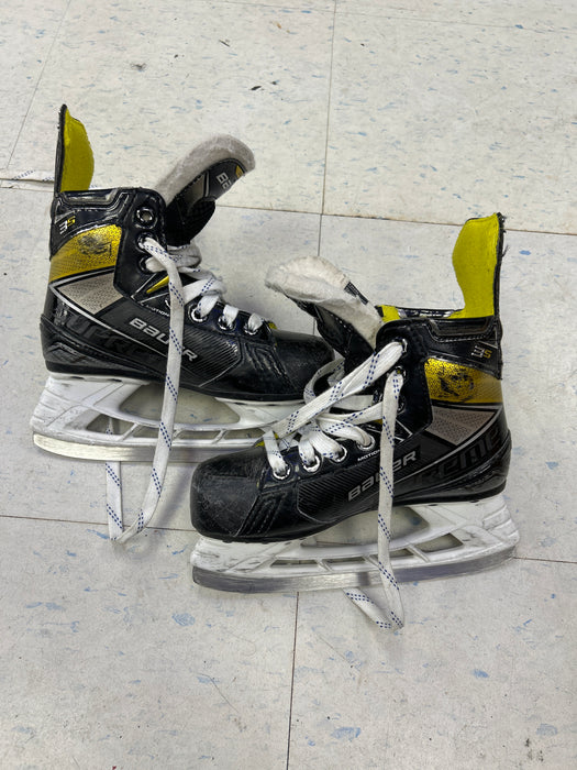 Used Bauer Supreme 3S Youth Player Skates