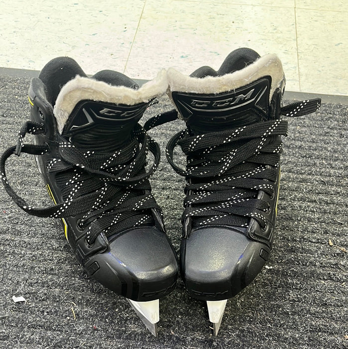 Used CCM SuperTacks 9370 Size 4.5 Goal Skates