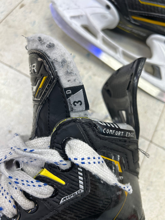 Used Bauer Supreme M5 Pro Junior Player Skates