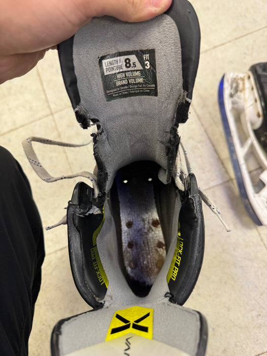 Used Bauer Hyperlite2 Skates 8.5 Fit 3 *As-Is*