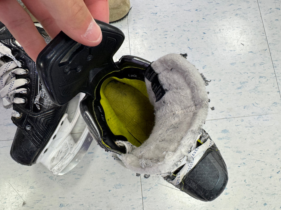Used Bauer M50 Pro Skates 2.5