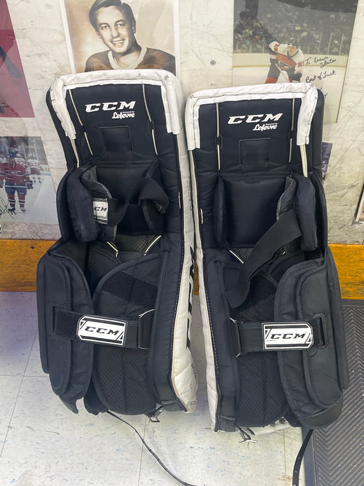Used CCM P2.5 30+1 Goal Pads