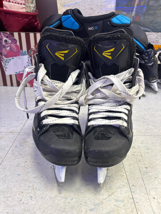Used Easton 65s 9.0 D Skates