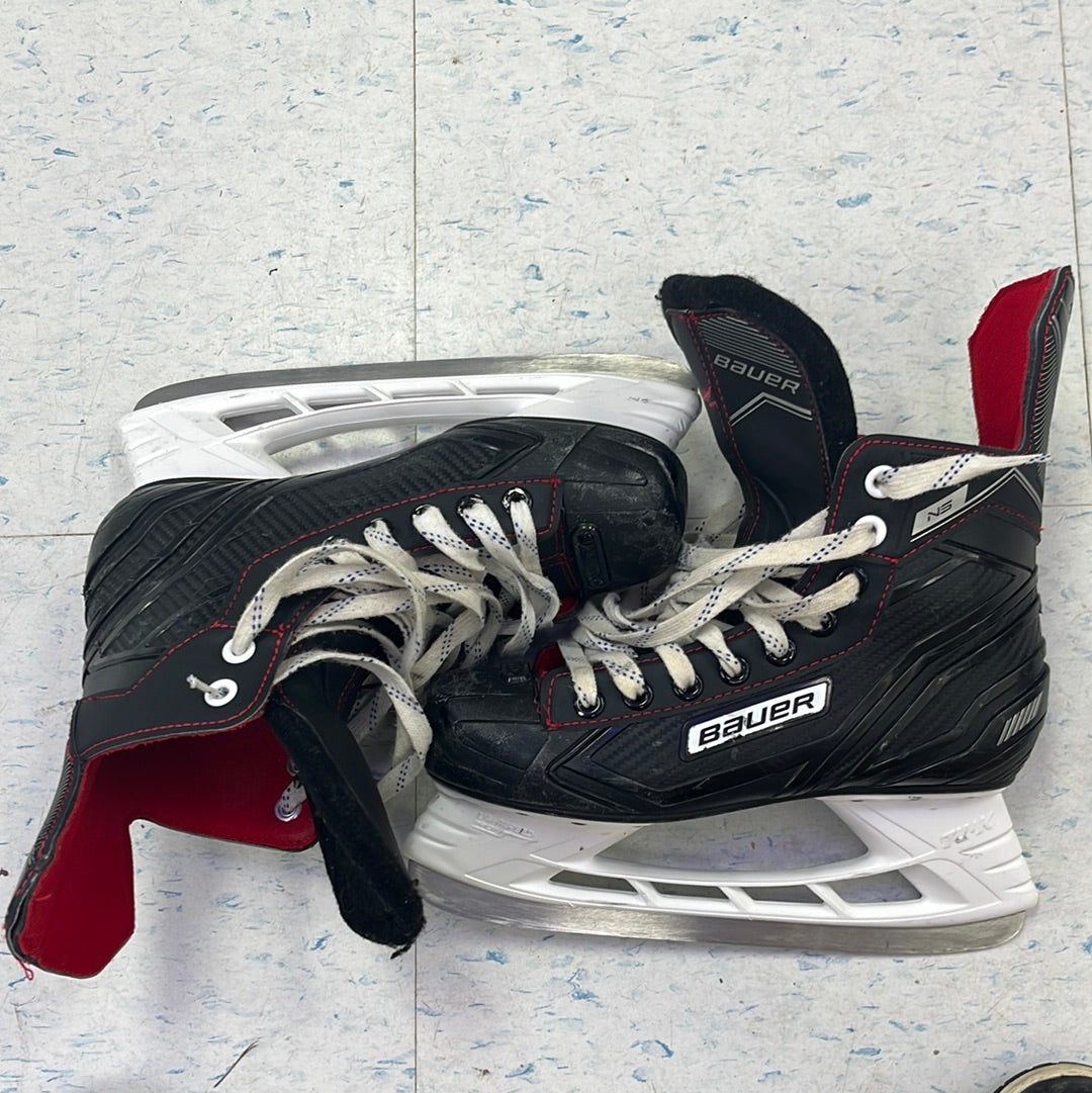 Used Bauer NS Size 4 Player Skates | Crow's Sports — Crow's Sports Hockey