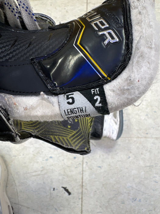Used Bauer Supreme M40 Size 5.0 Fit 2 Skate