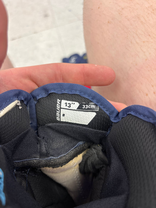 Used Bauer Supreme M5 Pro 13” Gloves