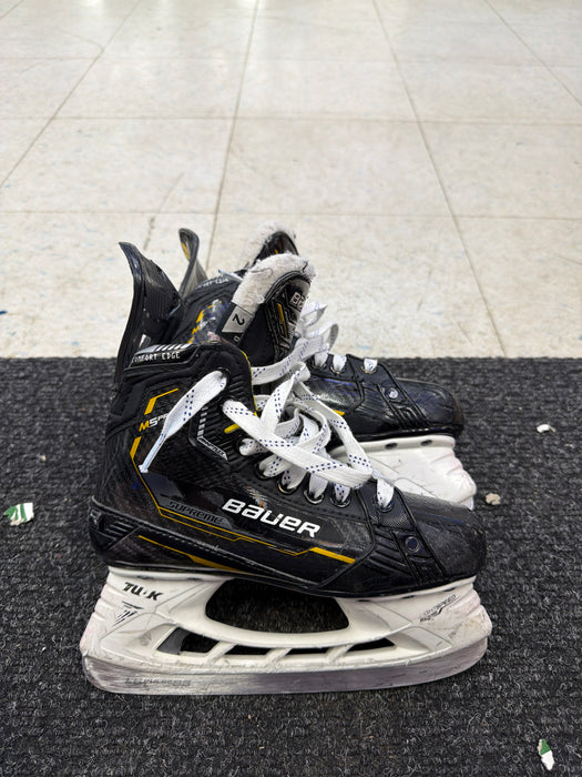 Used Bauer Supreme M5 Pro Size 2.0D Skates