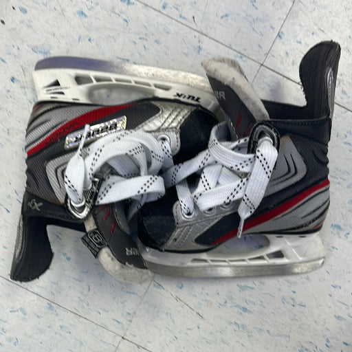 Used Bauer Vapor X3.0 Size 8 Youth Player Skates