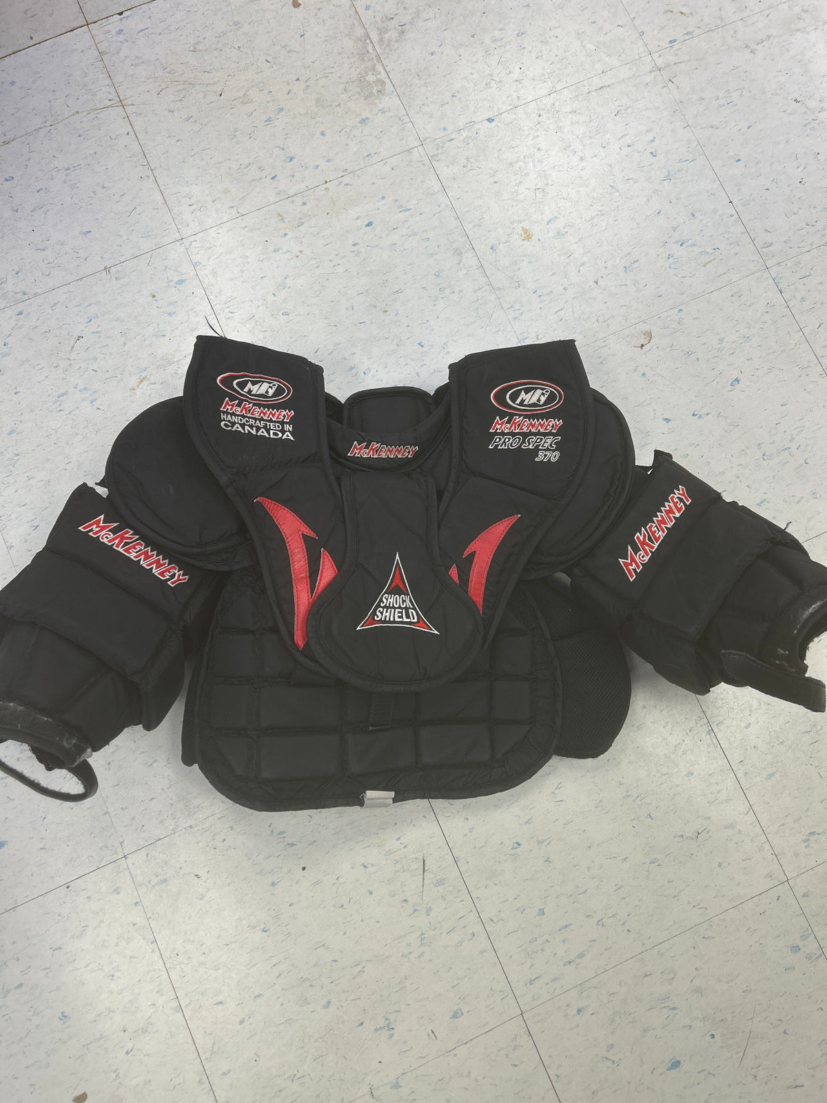 Used McKenney Pro Spec 370 Junior Chest Protector — Crow's Sports Hockey