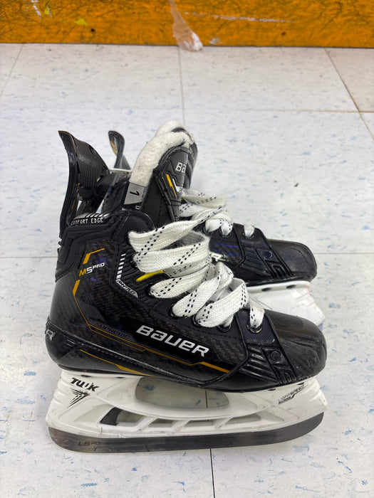 Used Bauer Supreme M5 Pro 1.0D Junior Skates