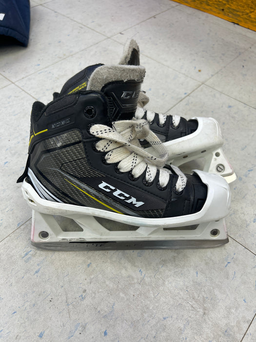 Used CCM Tacks 9080 Junior Goal Skates