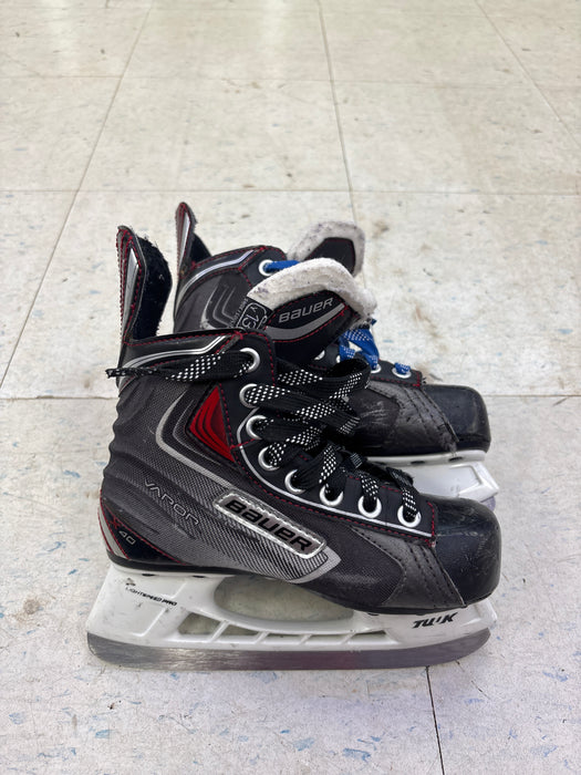 Used Bauer Vapor x40 Youth 13.0 Skates