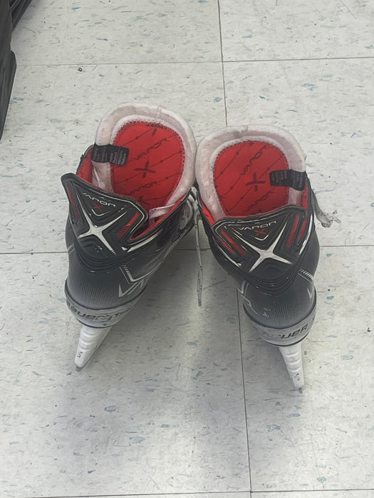 Used Bauer Vapor X3.7 Size 5 Skates