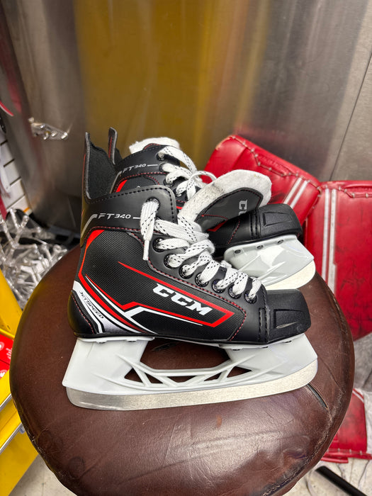 Used CCM JetSpeed FT340 Size 2.0 Skates