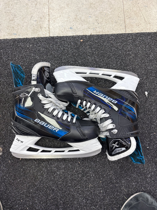 Used Bauer X Size 9.0D Skates