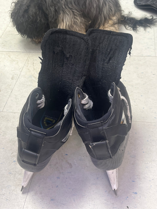 Used True Custom Size 7 Goal Skates