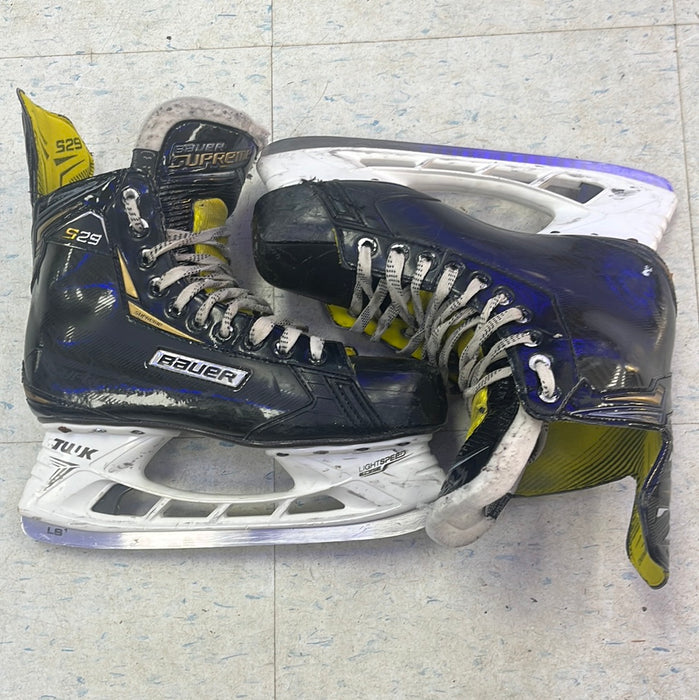 Used Bauer Supreme S29 Size 8.5 Player Skates