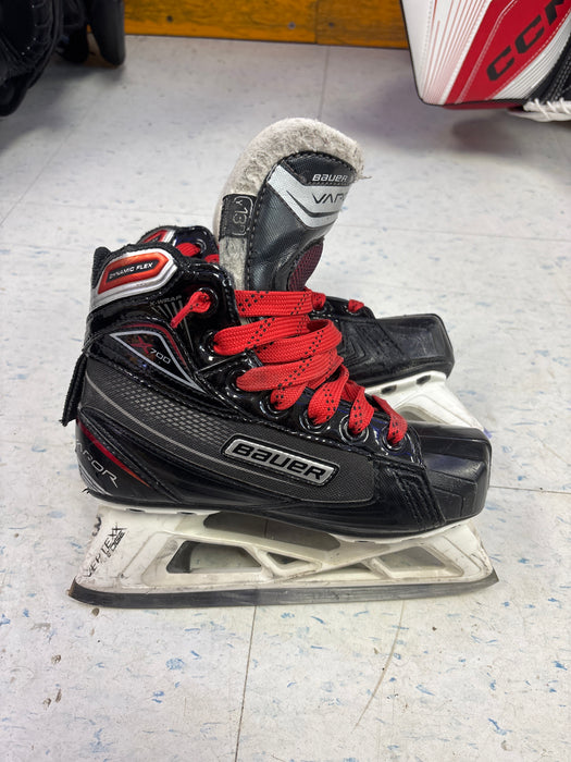 Used Bauer Vapor x700 Youth 13.0 Goal Skates