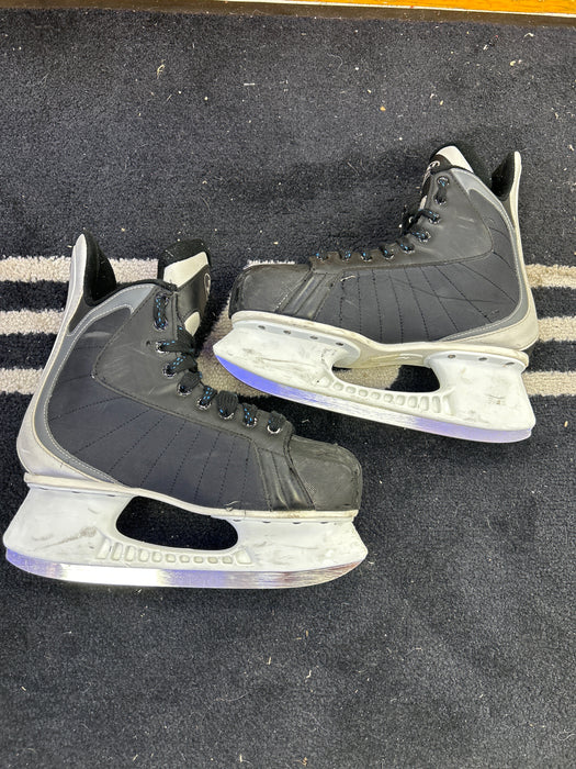 Used Nike Quest Q2 Senior Player Skates
