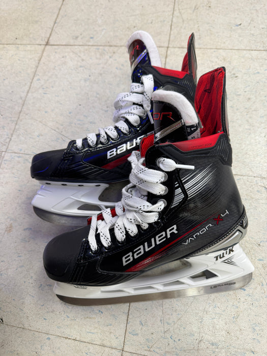 Used DEMO Bauer Vapor X4 Skates Senior 9.5 Fit 1