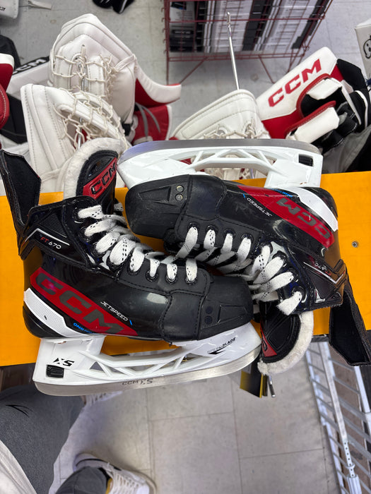 Used CCM JetSpeed FT670 2.0EE Skates