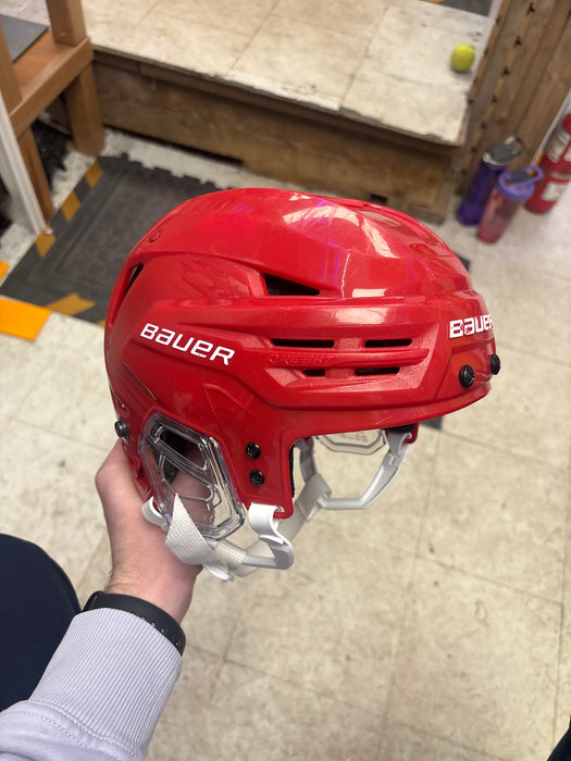 Used Bauer Re-Akt 85 Senior Small Helmet