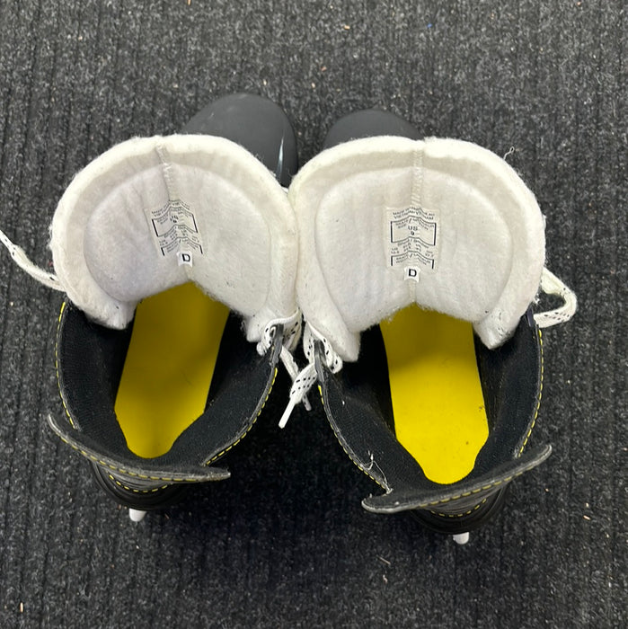 Used CCM Tacks 9350 Size 9.0 Skates