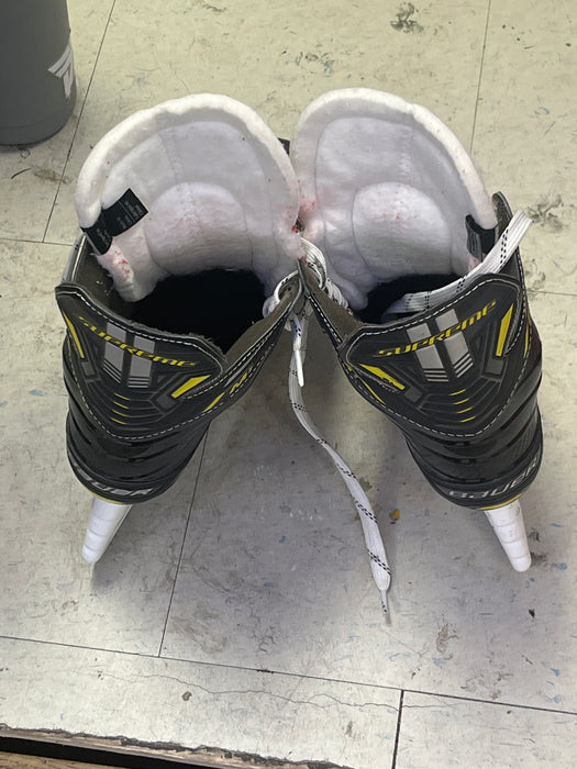 Used Bauer Supreme M1 Size 8.5 Skates
