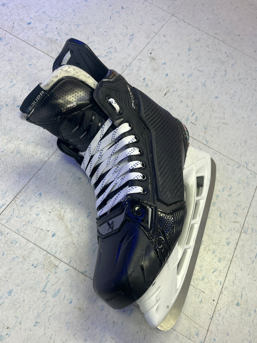 Used Bauer Supreme SHADOW Maple Leafs Pro Stock - Philipe Myers - Size 9.5 Skates