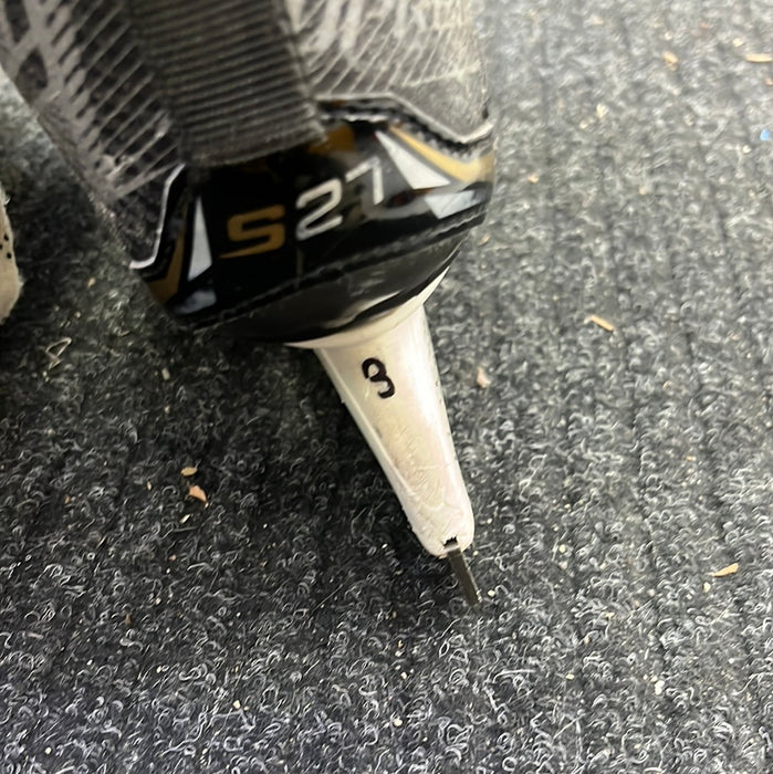 Used Bauer Supreme S27 Size 3 Goal Skates