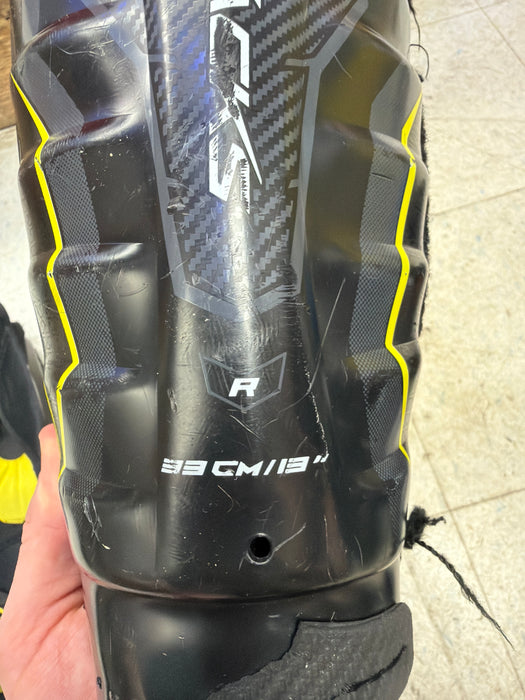 Used CCM Tacks 6052 13” Shin Pads