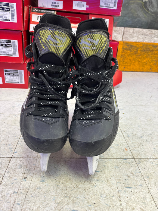 Used True Catalyst 5 7.0R Senior Skates