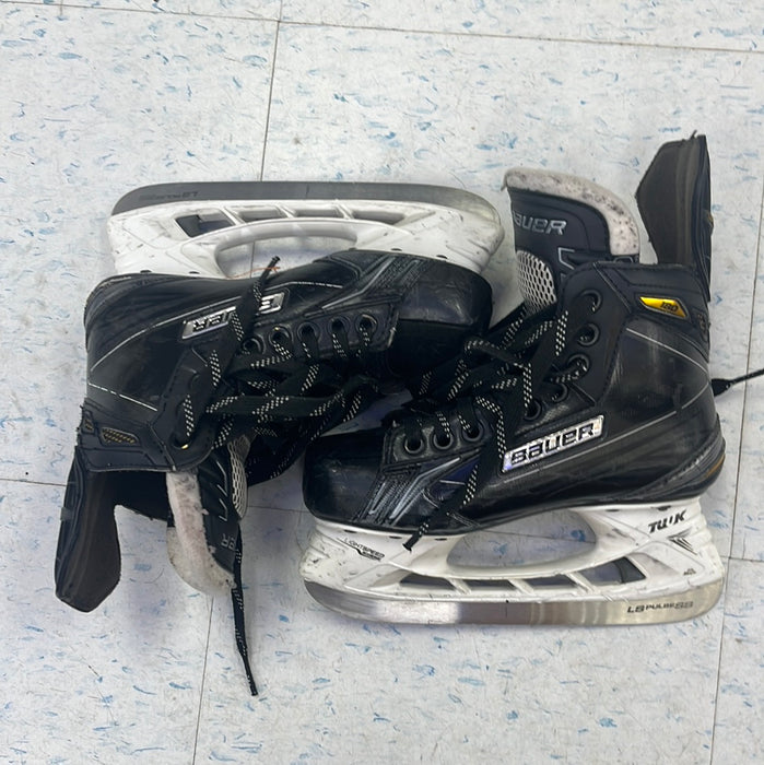 Used Bauer Supreme 180 Size 2 Player Skates
