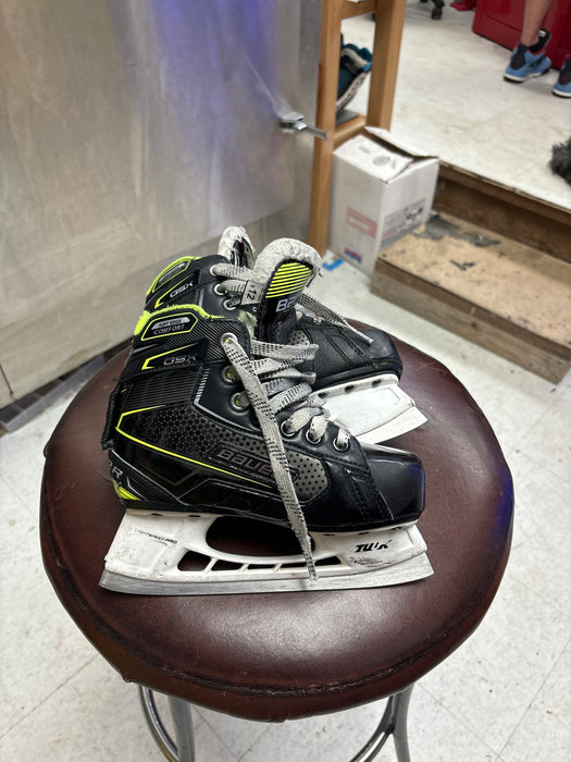 Used Bauer GSX Size 12.0D Youth Skates