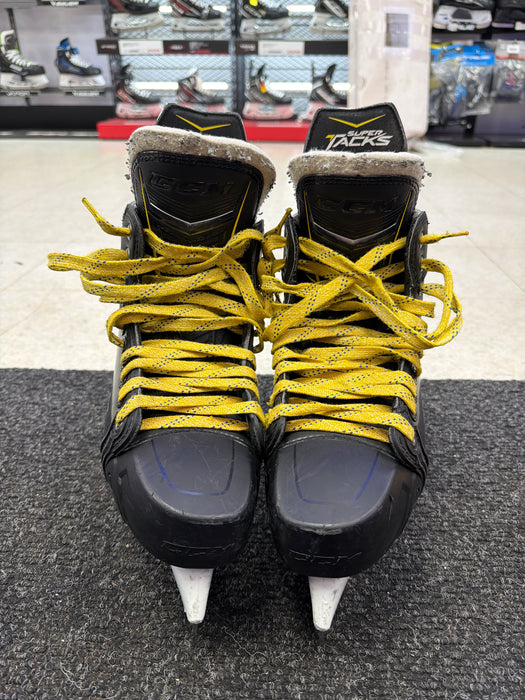 Used CCM Super Tacks AS1 Size 7.5EE Skates