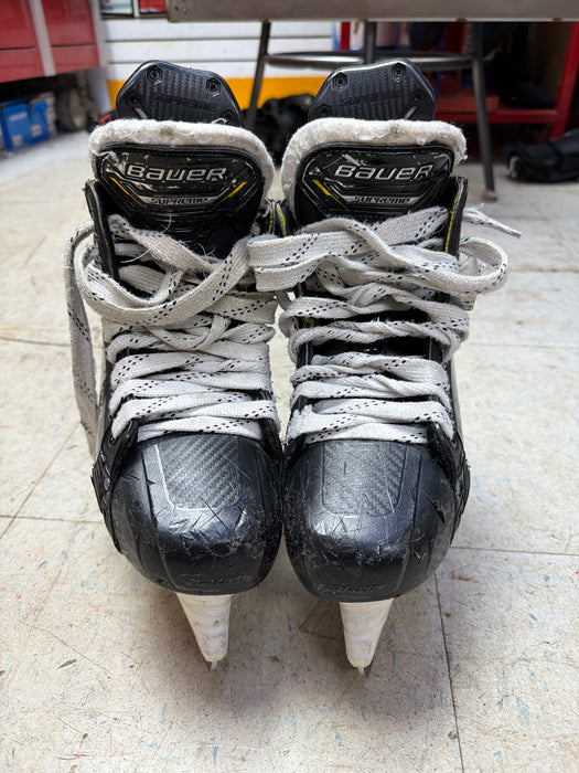 Used Bauer Supreme M5 Pro Size 5.5 Fit 3 Skates