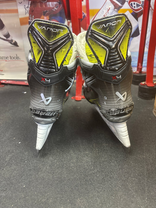 Used Bauer Vapor X4 Skates Size 3.0 D