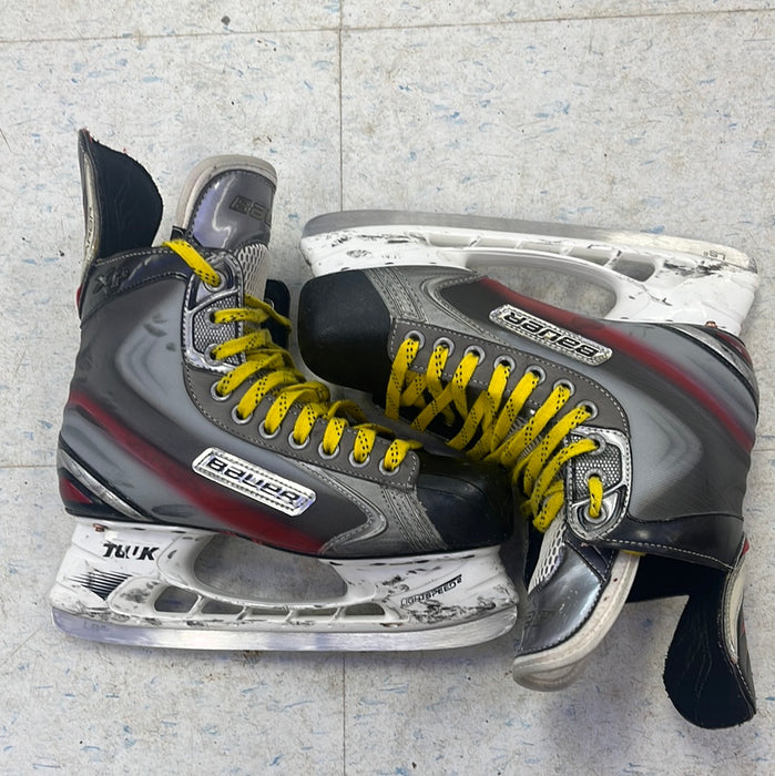 Used Bauer Vapor X6.0 Size 7EE Player Skates