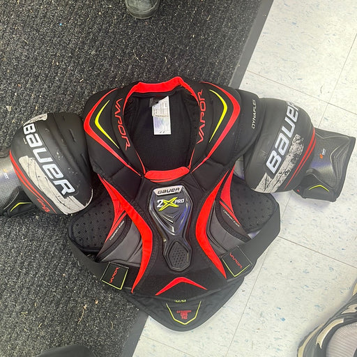Used Bauer Vapor 2X Pro Senior Medium Shoulder Pads