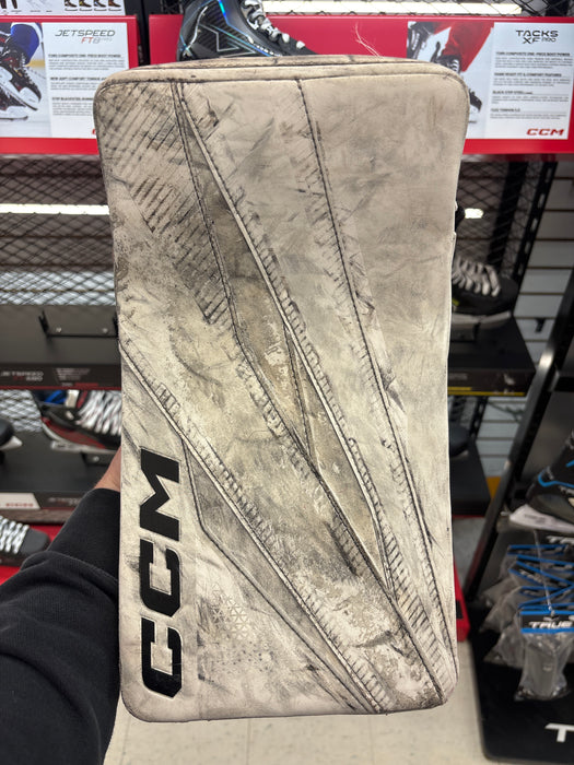 Used CCM Axis XF Senior Blocker