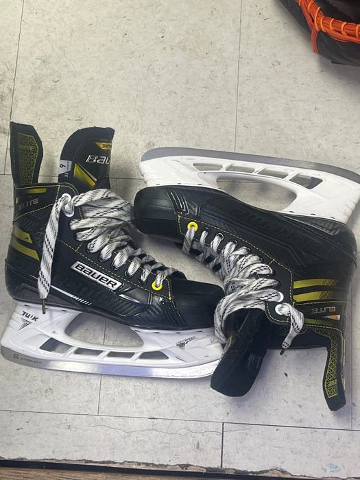 Used Bauer Supreme ELITE Size 6EE Skates