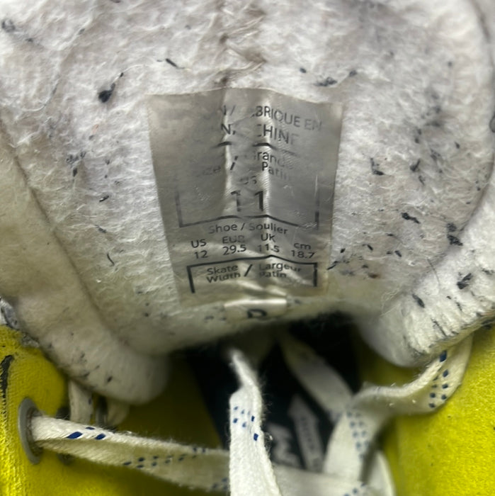 Used CCM SuperTacks 9380 Size 11 Youth Skates