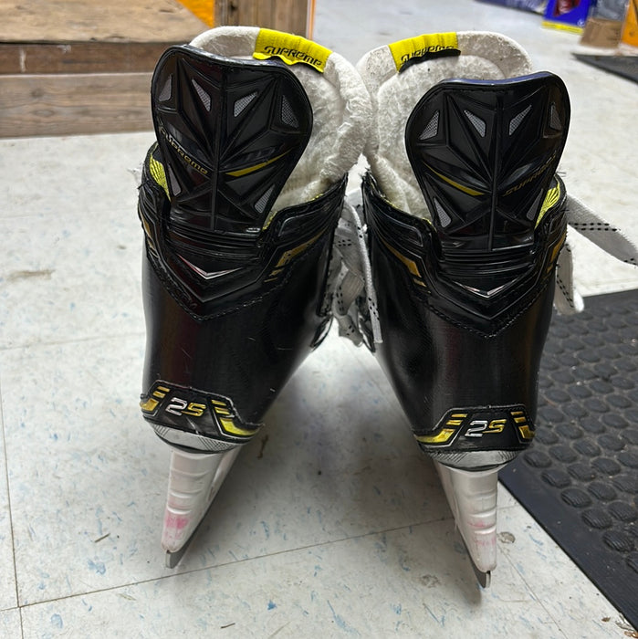 Used Bauer Supreme 2s Size 7.0 Skates