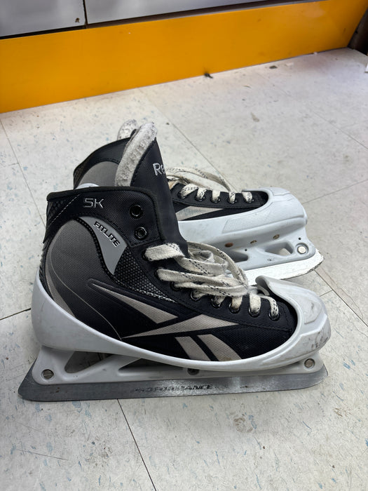Used Reebok Fitlite 5K Size 8.0 Goal Skates