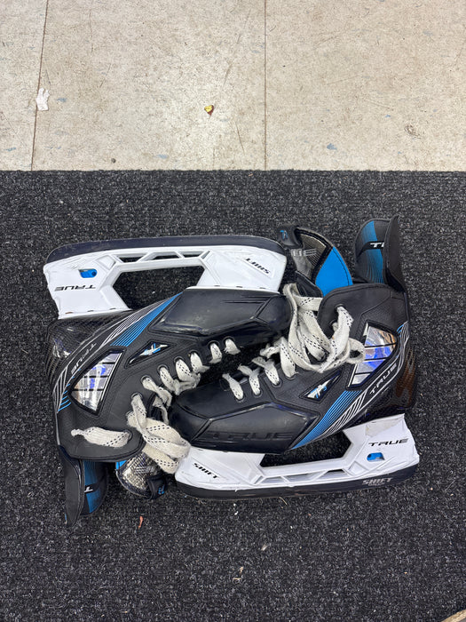 Used True TF9 Size 6.5R Skates