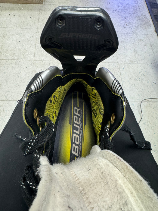 Used Bauer Supreme M5 Pro Skates 5.0 Fit 3