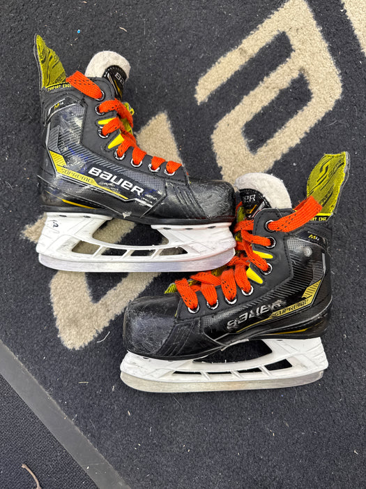 Used Bauer Supreme M4 12.5Y Player Skates