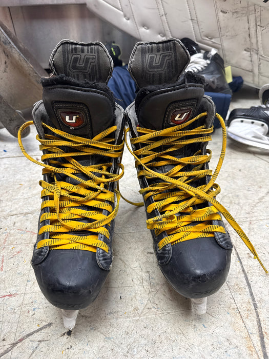 Used CCM U+10 Size 7.5E Skates