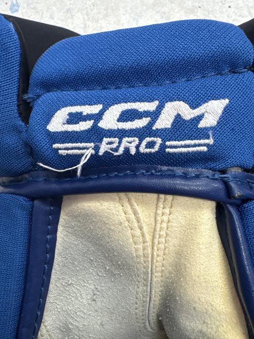 Toronto Maples Leafs Pro Stock CCM 14” Gloves - Villeneuve
