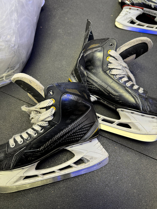 Used Bauer Supreme 160 Skates 10.5D